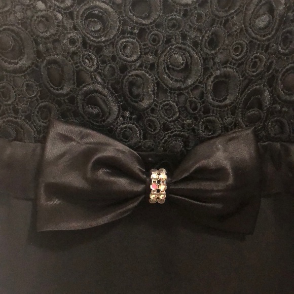 Full length black semi-formal dress - Picture 5 of 8